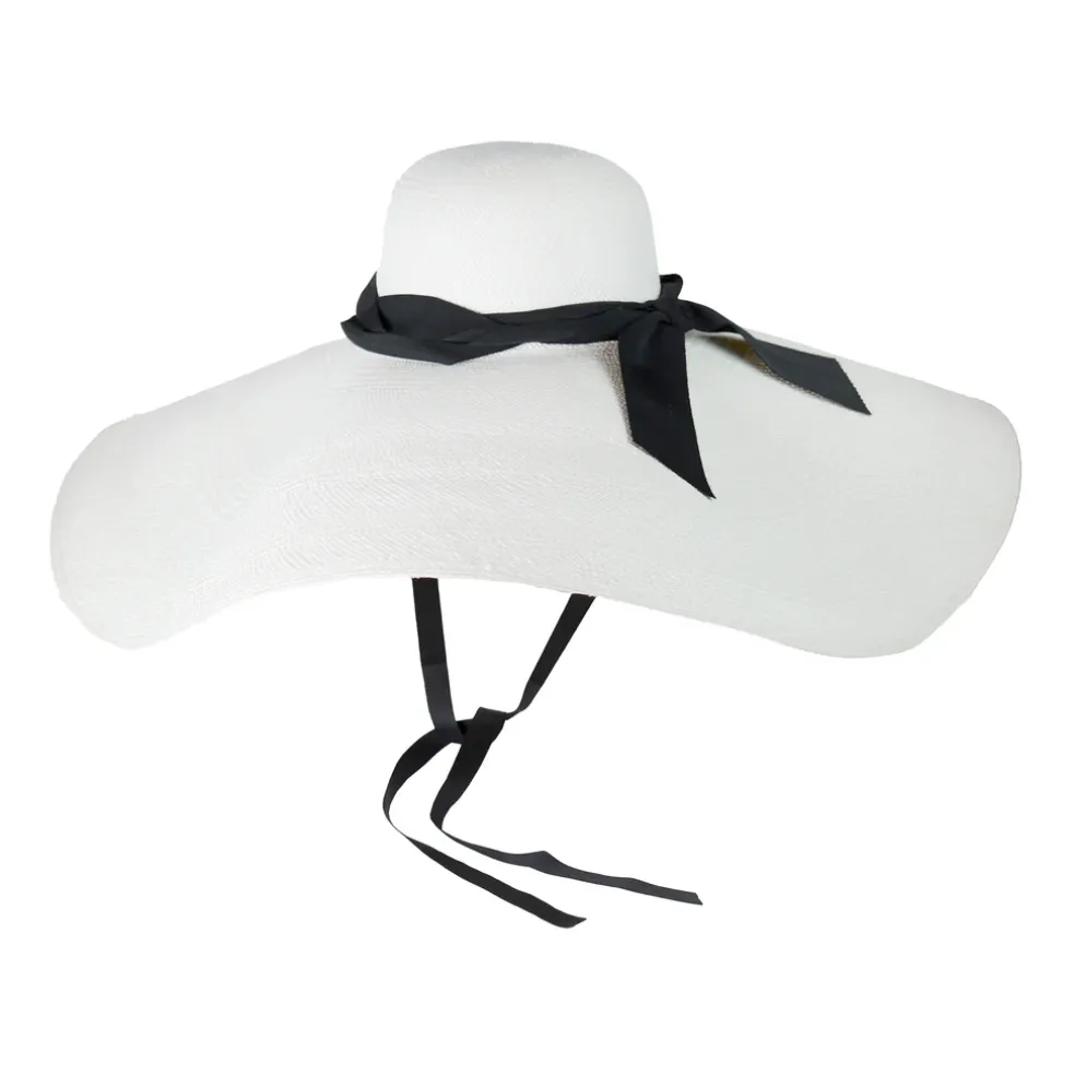 Haute Beach Lady Ibiza