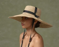 Long Brim Crochet Cordovan