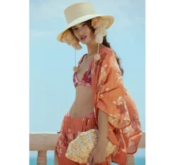 Seashell Clutch