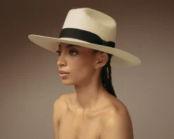 Texas Long Brim hat with Italian bow